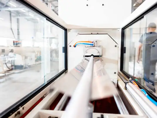 Megaflon: líder em soluções avançadas em PTFE-Teflon™ Megaflon: líder em soluções avançadas em PTFE-Teflon™
